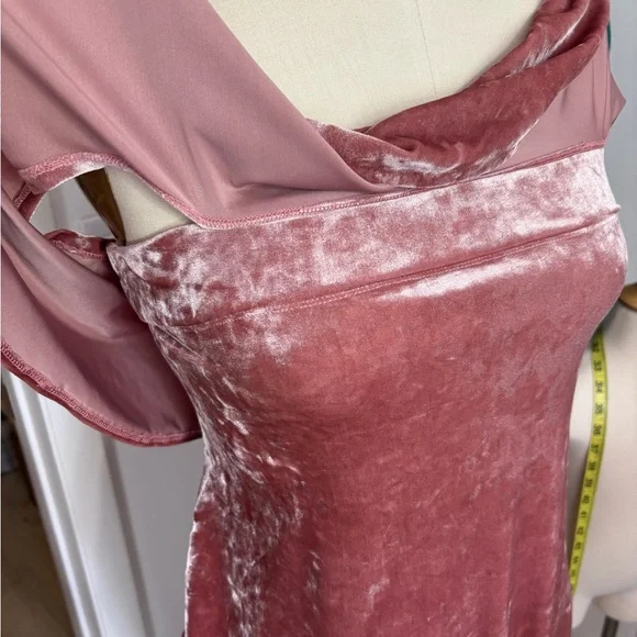 Custom Maternity Elegant Pink Velvet Velour Off-Shoulder Midi Dress Shower - Picture 6 of 10